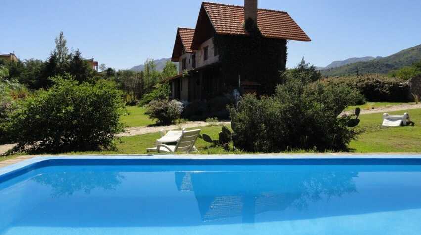 Foto principal de Cabañas y Aparts Atardeceres en Capilla Del Monte